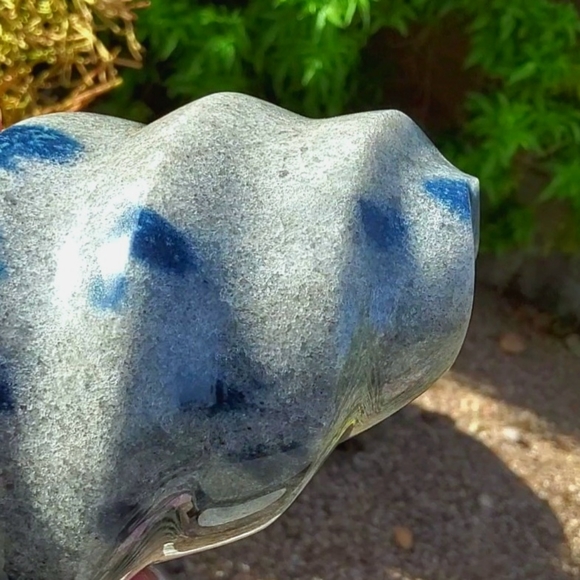 Authentic K2 (Azurite in Granite) Carved Flame from Pakistan - Picture 6 of 16